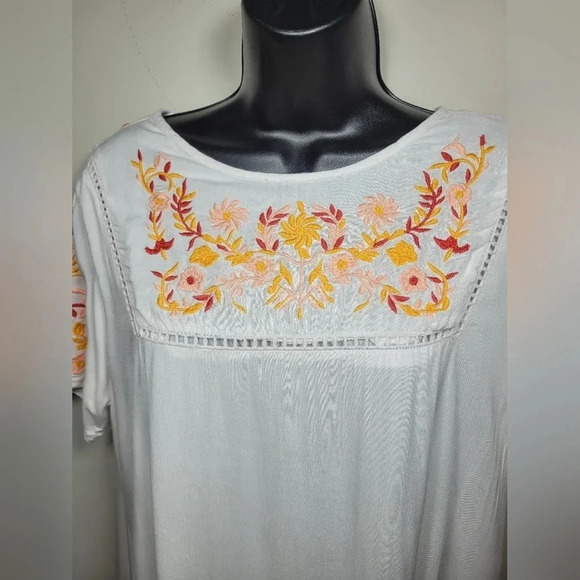 C/C Chic Connection Embroidered Mini Summer Dress sz M - Picture 2 of 12